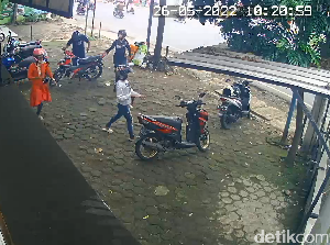 Kelompok Pencuri Bermasker Gasak Uang Belasan Juta di Sumedang