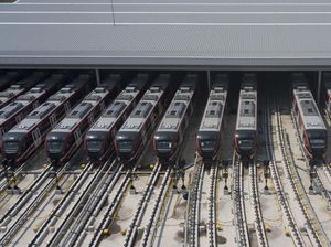 Dirut KAI Blak-blakan LRT Jabodebek Jadi Beban, Desain Nggak Benar