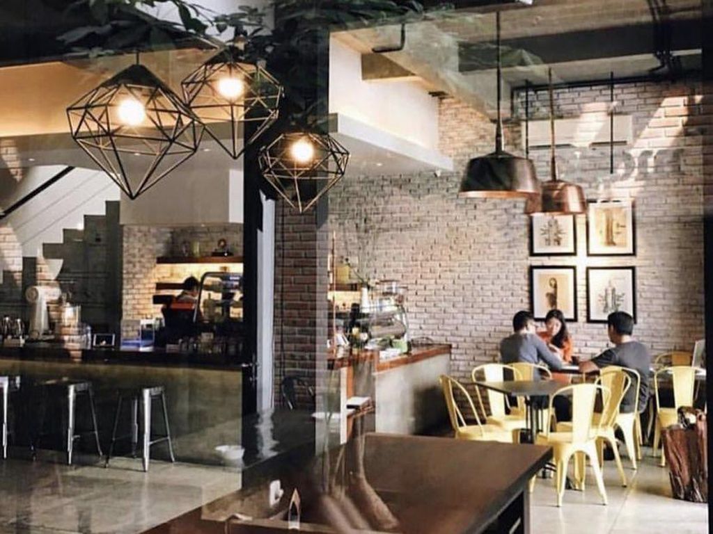 6 Rekomendasi Kafe yang Cozy di Surabaya Barat