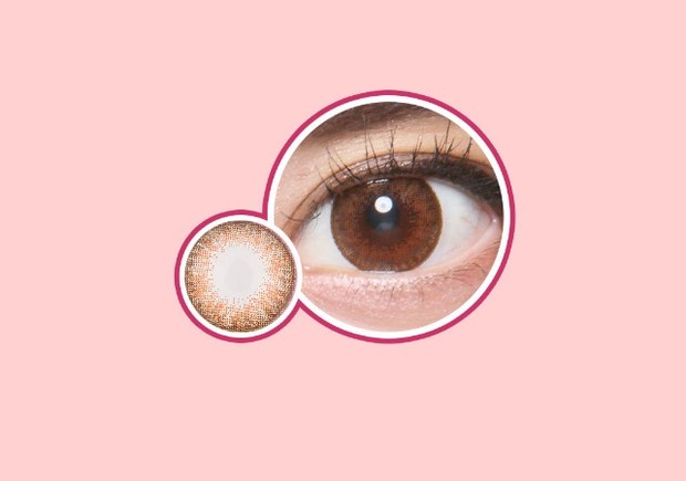 Softlens warna Natural Brown dipilih karena paling mendekati dengan warna asli mata orang berkulit sawo matang