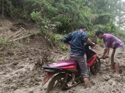 Poros Toraja-Mamasa Diterjang Longsor, Dua Kecamatan Terisolasi