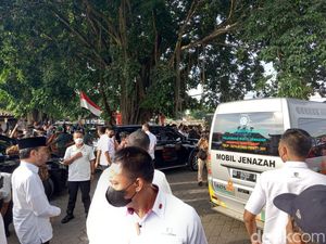 Snapshots: Presiden Jokowi Melepas Jenazah Buya Syafii Maarif
