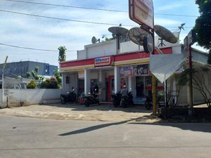 Kasus Pengutil Cokelat di Alfamart Berakhir Damai, Saham AMRT Menguat Kasus Pengutil Cokelat di Alfamart Berakhir Damai, Saham AMRT Menguat
