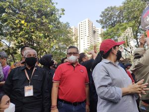 Sekjen PDIP: Teguran Megawati soal Banjir Rob Tak Hanya untuk Ganjar Sekjen PDIP: Teguran Megawati soal Banjir Rob Tak Hanya untuk Ganjar