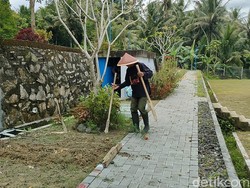 Snapshots: Liang Lahad Buya Syafii Maarif di Makam Husnul Khotimah