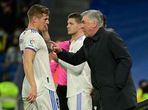 Masa Ancelotti Dibilang Nggak Ngerti Taktik... Masa Ancelotti Dibilang Nggak Ngerti Taktik...