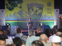 Bangkitkan Pariwisata di Bukit Lawang Lewat Lari Lintas Alam