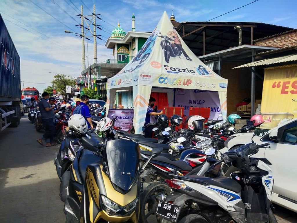 Motor Terendam Banjir, Jangan Panik ini Cara Perawatannya Motor Terendam Banjir, Jangan Panik ini Cara Perawatannya