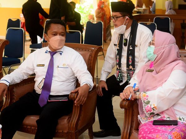 Dukung Peningkatan Fasilitas Laboratorium Komputer di SMK