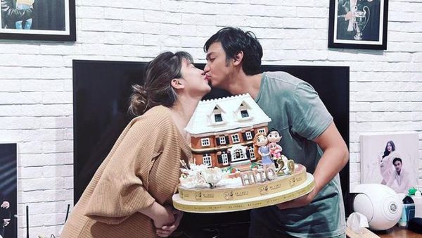 Romantisnya Felicya Angelista dan Hito Carsar saat Makan di Resto Bawah Laut