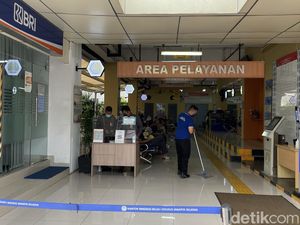 Reaksi Imigrasi dengan Antrean Subuh Paspor, Kuota Jadi 500 per Hari & Lembur