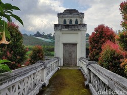 Melihat Makam Belanda Misterius di Kota Batu