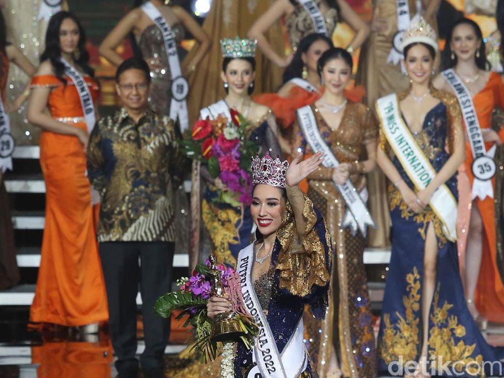 Pemenang Puteri Indonesia 2022: Laksmi Shari De Neefe dari Bali