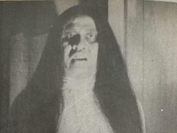 Sederet Drakula dalam Srimulat yang Menyeramkan