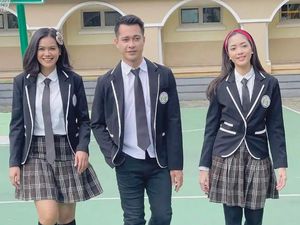 Penampilan Awet Muda Ririn Dwi Ariyanti Pakai Baju Sekolah, Banjir Pujian Penampilan Awet Muda Ririn Dwi Ariyanti Pakai Baju Sekolah, Banjir Pujian