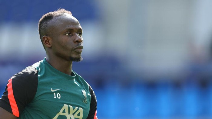 PARIS, FRANCE - MAY 27: Sadio Mane of Liverpool during a Liverpool FC Training Session at Stade de France on May 27, 2022 in Paris, France. Liverpool will face Real Madrid in the UEFA Champions League final on May 28, 2022. (Photo by Matthew Ashton - AMA/Getty Images)