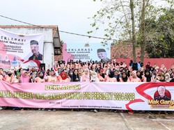 Ratusan Emak-emak di Jabar Gemakan Dukungan Ganjar Presiden RI 2024