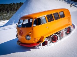 Roda VW Kombi Ini Diubah jadi Mirip Tank, Berat Tidak Ya?