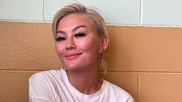 7 Foto Wajah Asli Agnez Mo Tanpa Makeup, Sering Digosipin Oplas