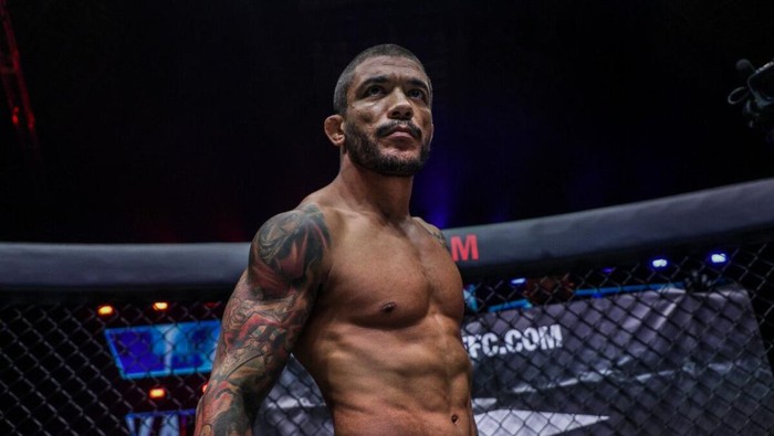 Alex Silva siap revans dengan Adrian Mattheis pekan depan (dok.ONE Championship) Alex Silva siap revans dengan Adrian Mattheis pekan depan (dok.ONE Championship)
