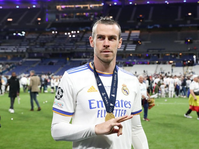PARIS, FRANCE - MAY 28: Gareth Bale of Real Madrid reacts following their sides victory in the UEFA Champions League final match between Liverpool FC and Real Madrid at Stade de France on May 28, 2022 in Paris, France. (Photo by Catherine Ivill/Getty Images)