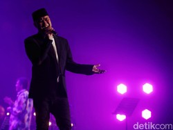 Tak Cuma Bertemu Ahmad Dhani, Ahok Juga Nonton Dewa 19 Manggung