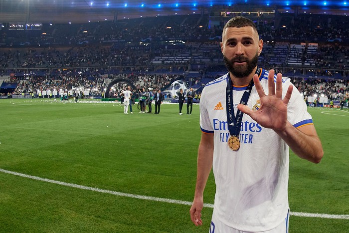 Karim Benzema Karim Benzema of Real Madrid during the UEFA Champions League final match between Liverpool FC and Real Madrid at Stade de France on May 28, 2022 in Paris, France. (Photo by Jose Breton/Pics Action/NurPhoto via Getty Images)