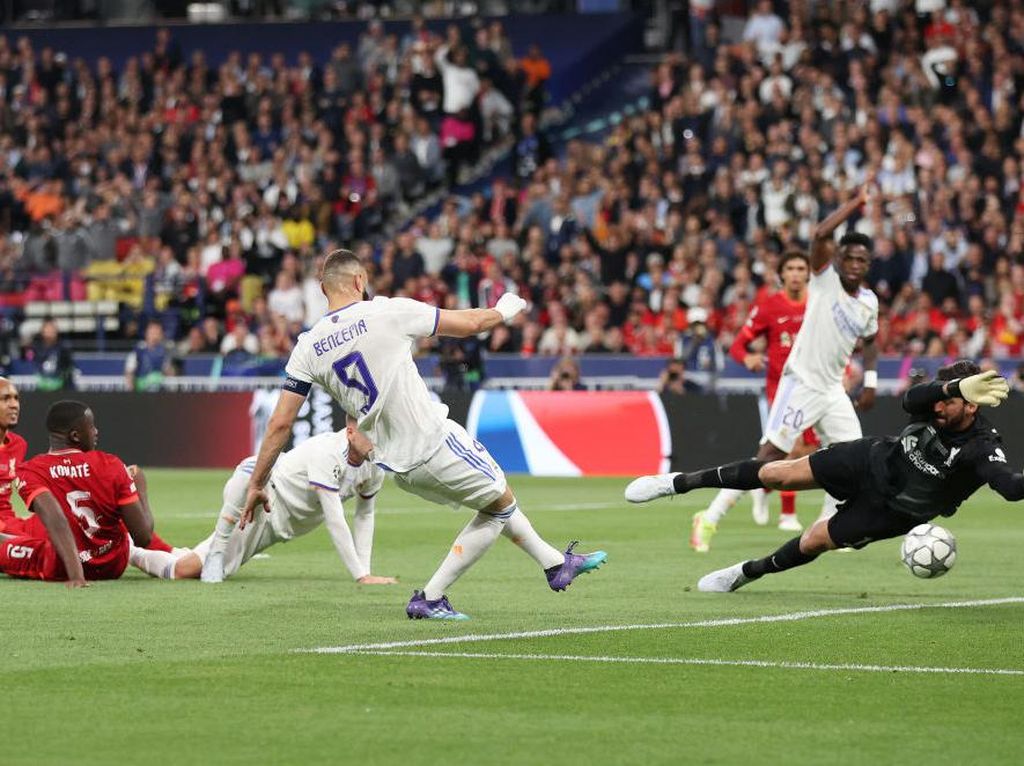 Gol Benzema Dianulir, Babak I Liverpool Vs Real Madrid 0-0