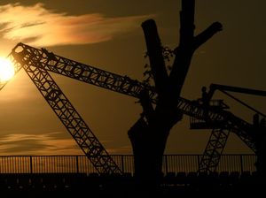 Menengok Perbaikan Atap Tribun Formula E yang Roboh