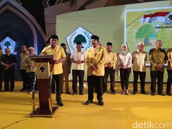 Ramai IAS is Back 2024 di Golkar Disambut Janji NH Dukung di Pilgub
