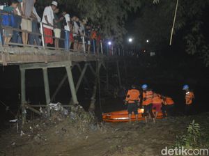 Pengendara Motor di Pamekasan Jatuh ke Sungai dan Belum Ditemukan