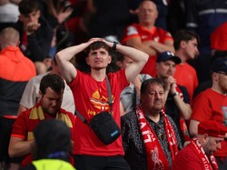 Fans Liverpool Awas Dipalak! Disarankan Jangan Keliling Kota Naples