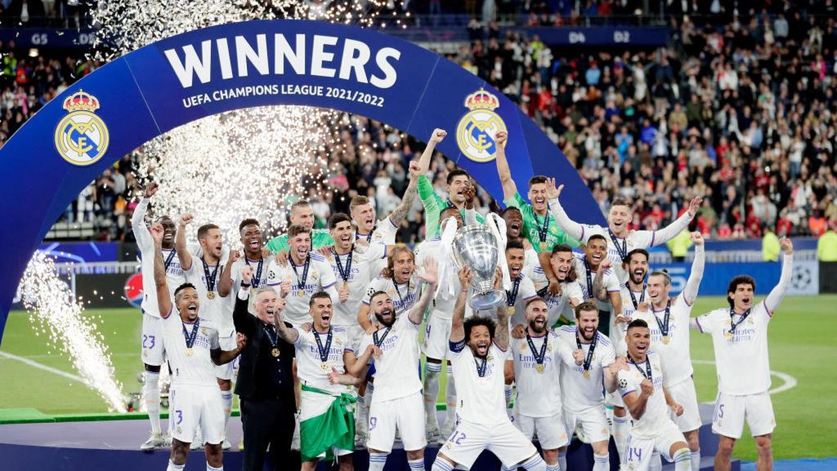 Casemiro menyebut Real Madrid seperti tim dari film usai memenangi Liga Champions 2021/2022. (Foto: Getty Images/Soccrates Images)
