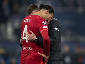 Tak Apa, Liverpool! Raih Dua Trofi Musim Ini Juga Sudah Oke kok