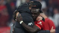 Di lima liga besar Eropa (Inggris, Spanyol, Italia, Jerman, dan Prancis), hanya Madrid yang jumlah gelarnya di atas Liverpool. Los Blancos memenangi Liga Spanyol, Piala Super Spanyol, dan Liga Champions. Selain itu, tak ada. Ian MacNicol/Getty Images.