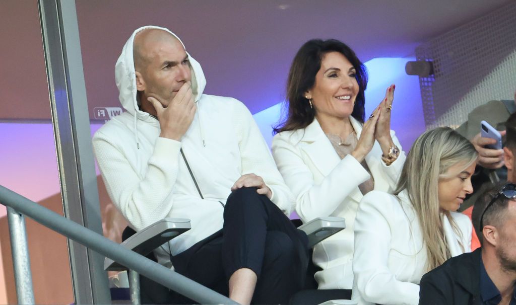 PARIS, FRANCE - MAY 28: Zinedine Zidane and his wife Veronique Zidane during the UEFA Champions League final match between Liverpool FC and Real Madrid at Stade de France on May 28, 2022 in Saint-Denis near Paris, France. (Photo by John Berry/Getty Images)