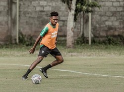 Eks Bek PSS Sleman Alex Dusay Uji Coba di PSM Makassar, Ikut Lawan Persita