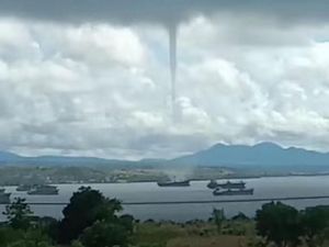 Heboh Angin Puting Beliung Muncul di Labuan Badas, BMKG: Hati-Hati