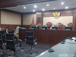 Jaksa KPK Cecar Bupati Langkat soal Rp 6 M dalam Plastik di Rumah