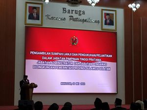 Gubernur Sulsel ASS Lantik 3 Pejabat Hasil Lelang Jabatan, 5 Lainnya Belum