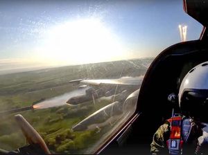 Momen Jet Tempur Rusia Bombardir Wilayah Ukraina