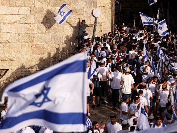 Foto Ini Tunjukan Pawai Israel di Yerusalem Timur yang Dikecam Dunia