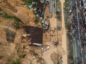 Foto-foto Tanah Longsor di Brasil, Uruk Rumah, Tewaskan Puluhan Orang