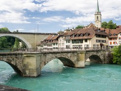 Perbedaan Waktu Indonesia dan Swiss, Simak Penjelasannya di Sini