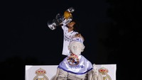  Kembali bertemu di final Liga Champions, Madrid sukses mengalahkan Liverpool 1-0 dan meraih gelar juara Liga Champions 2021/2022. REUTERS/Marcelo Del Pozo.
