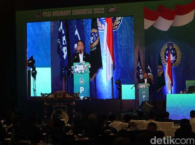 Menpora Zainudin Amali Buka Kongres PSSI di Bandung