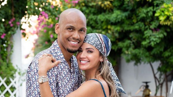 Potret Cantik Istri Pemain Liverpool Fabinho yang Gantung Sepatu Demi Suami