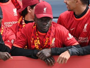 Isu Transfer: Sadio Mane Tinggalkan Liverpool, Diincar Bayern