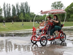 Tak Cuman Beri Insentif, China Kini Permudah Izin Nikah untuk Siasati Krisis Populasi