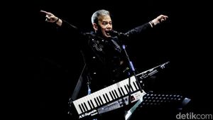 Terpukau Penampilan Fariz RM di Java Jazz 2022 Hari Ketiga